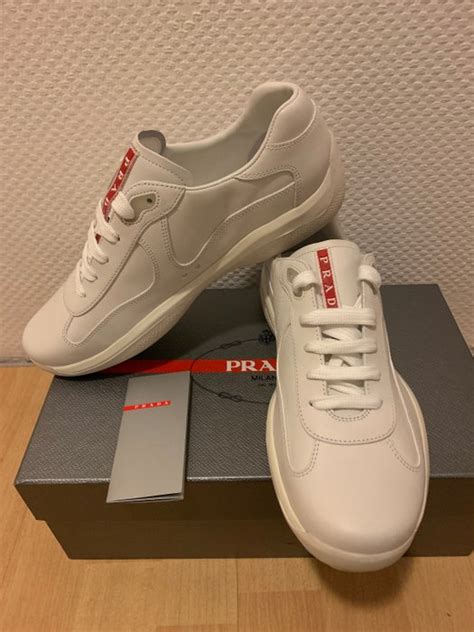 Scarpe da ginnastica Prada in Vernice Bianco taglia 34 FR